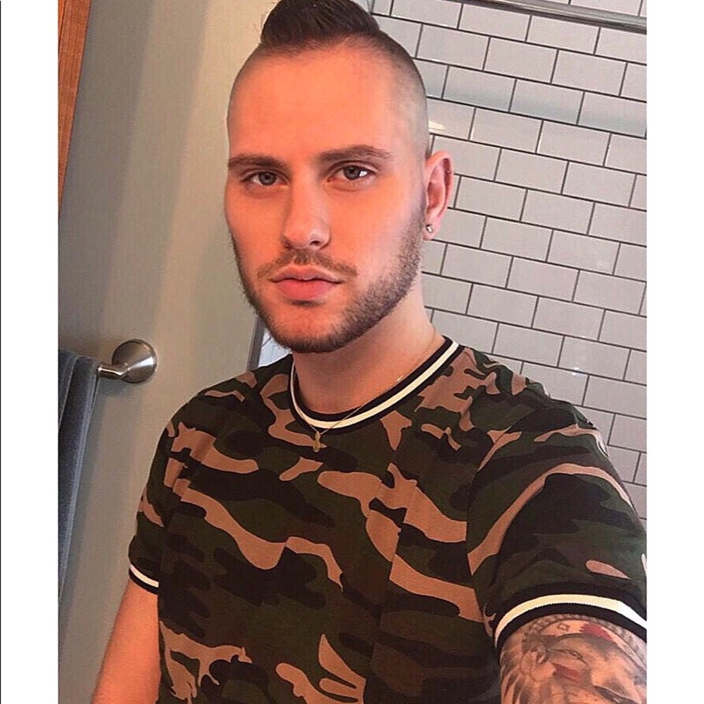 Meet your Posher, Tommy